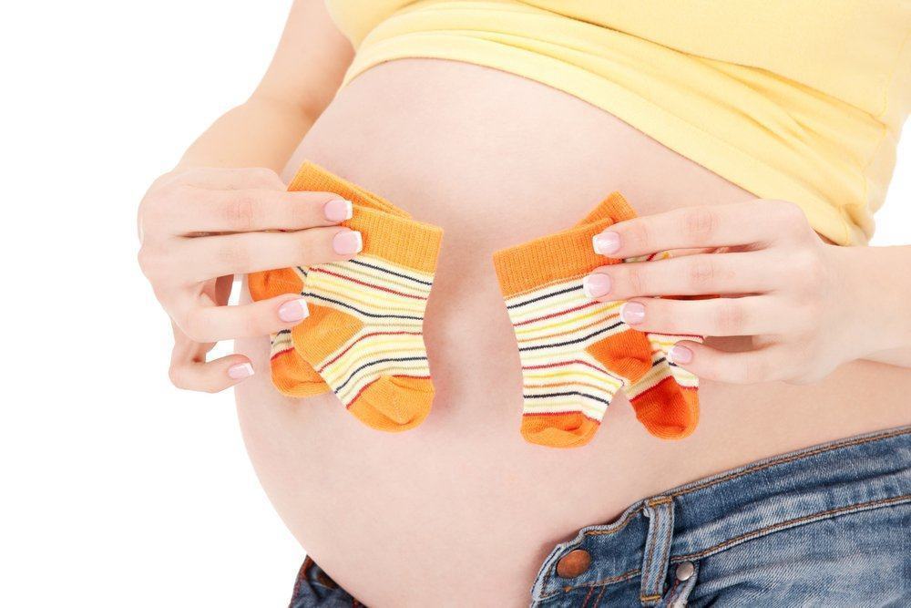 Faktor Biologis Yang Mempengaruhi Kehamilan Anak Kembar